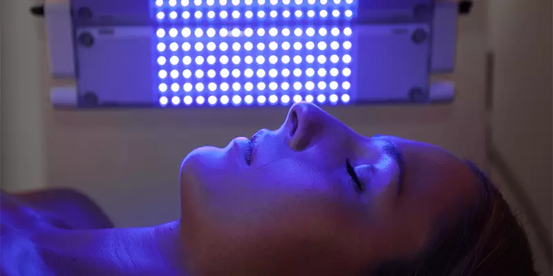 blue light therapy