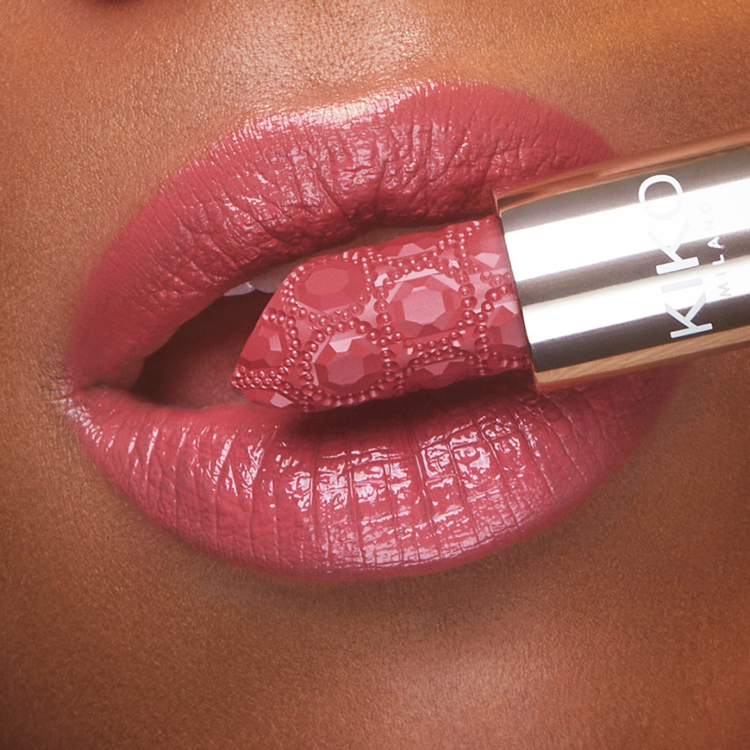 13 Shades of lipstick for summer 13 Shades of lipstick for summer