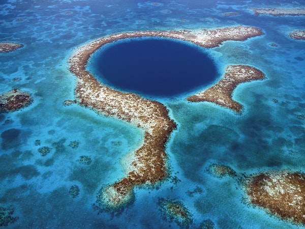 Cave Diving in the Great Blue Hole Cave Diving in the Great Blue Hole