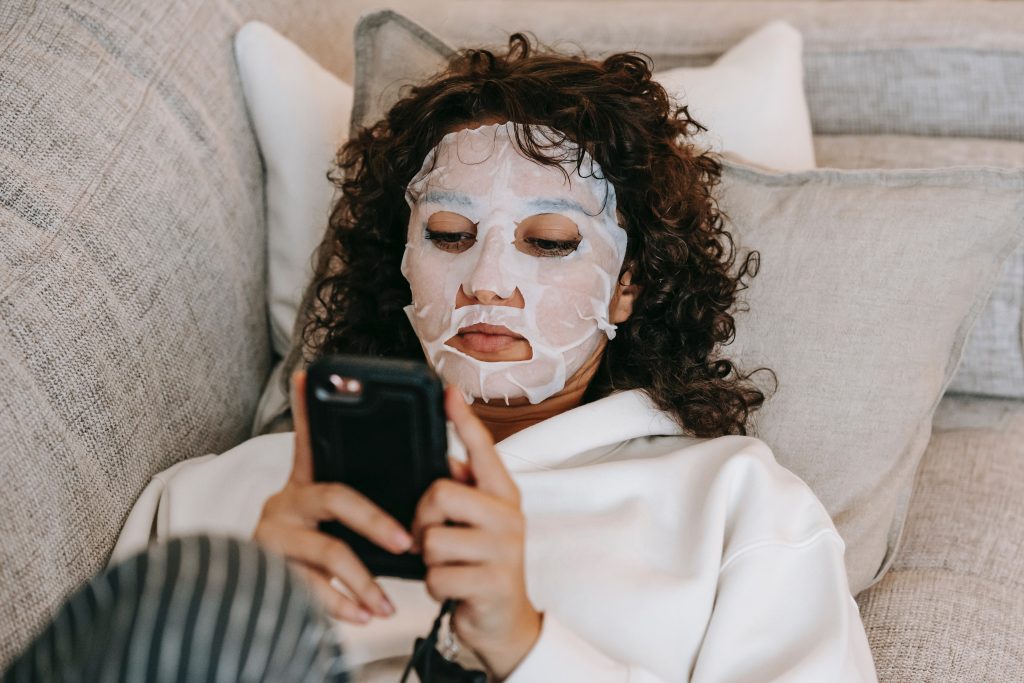 Couchsurfing - Credit: Photo by Sam Lion via Pexels - save money on airfare and accommodation Couchsurfing - Credit: Photo by Sam Lion via Pexels - save money on airfare and accommodation