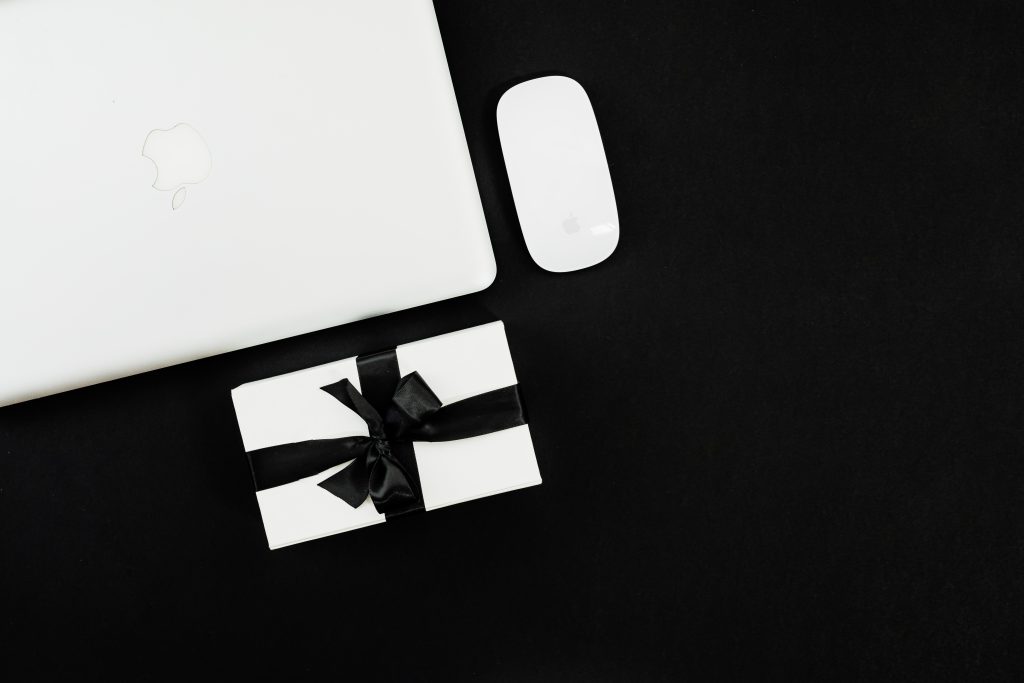 Amazon Gift cards - Credit: Photo by Karolina Grabowska via Pexels - Save money on aitrfare and accommodation Amazon Gift cards - Credit: Photo by Karolina Grabowska via Pexels - Save money on aitrfare and accommodation