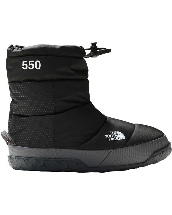Top Skiwear Essentials for First-timers and Experts! — photo 14 Top Skiwear Essentials for First-timers and Experts! — photo 14