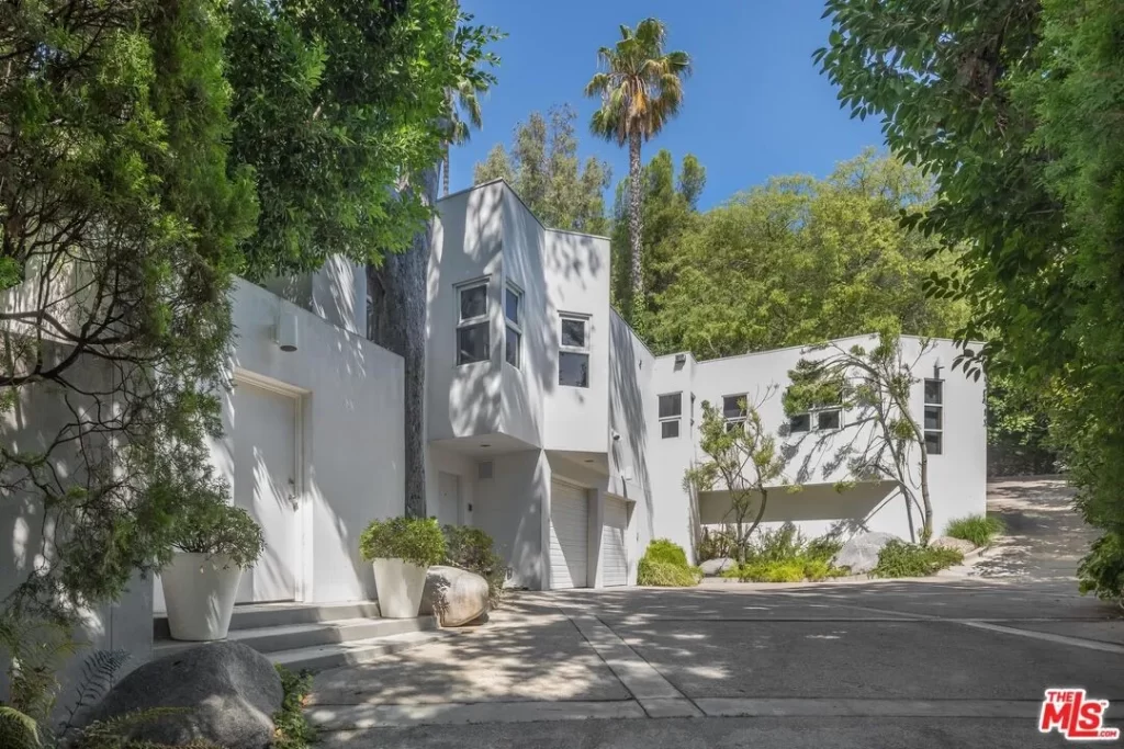 big houses with pool in California
A big house with pool in 12309 Viewcrest Rd, Studio City, CA 91604 big houses with pool in California
A big house with pool in 12309 Viewcrest Rd, Studio City, CA 91604