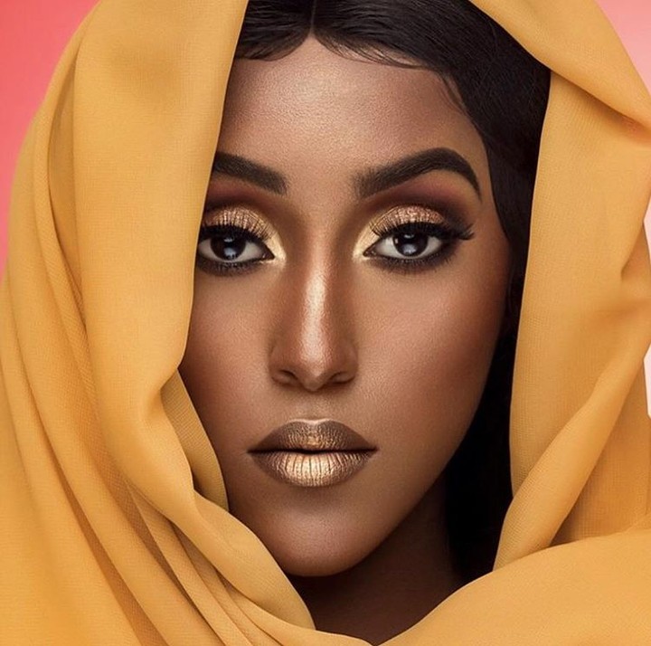 10 Colourful Eye Makeup looks using the Juvia's Place Palettes — photo 7 10 Colourful Eye Makeup looks using the Juvia's Place Palettes — photo 7