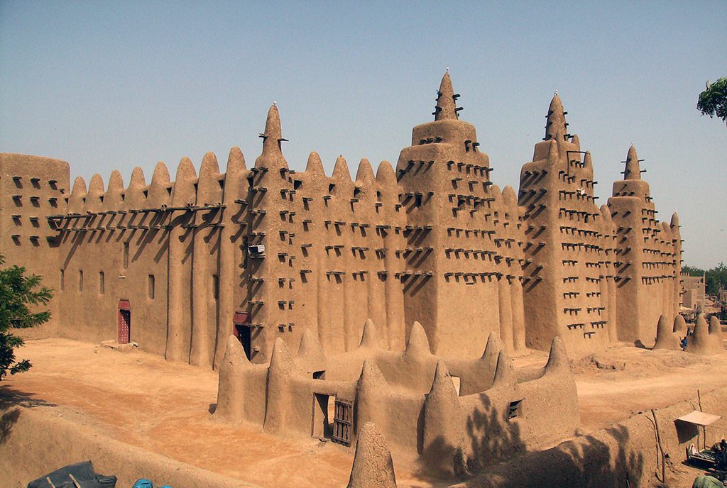 Mosque of Djenné Mali made of Mud brick Mosque of Djenné Mali made of Mud brick