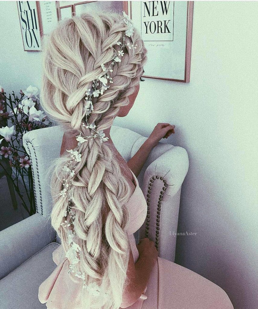 Beautiful long white hair wedding birdal Beautiful long white hair wedding birdal