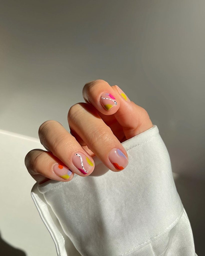 Minimal colourful nails Minimal colourful nails