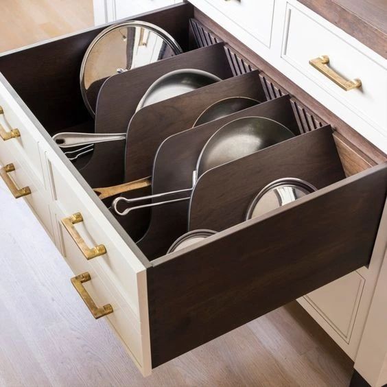 30 Pantry Organization Ideas for any Modern Home — photo 26 30 Pantry Organization Ideas for any Modern Home — photo 26