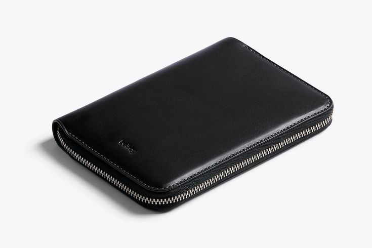 Top 15 Passport Holders to Carry in 2024 — photo 3 Top 15 Passport Holders to Carry in 2024 — photo 3