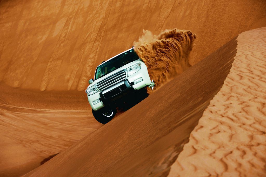 4x4 Sand Dune Bashing in Arab Gulf 4x4 Sand Dune Bashing in Arab Gulf