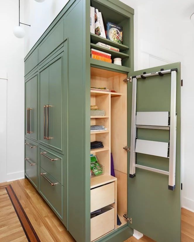30 Pantry Organization Ideas for any Modern Home — photo 23 30 Pantry Organization Ideas for any Modern Home — photo 23