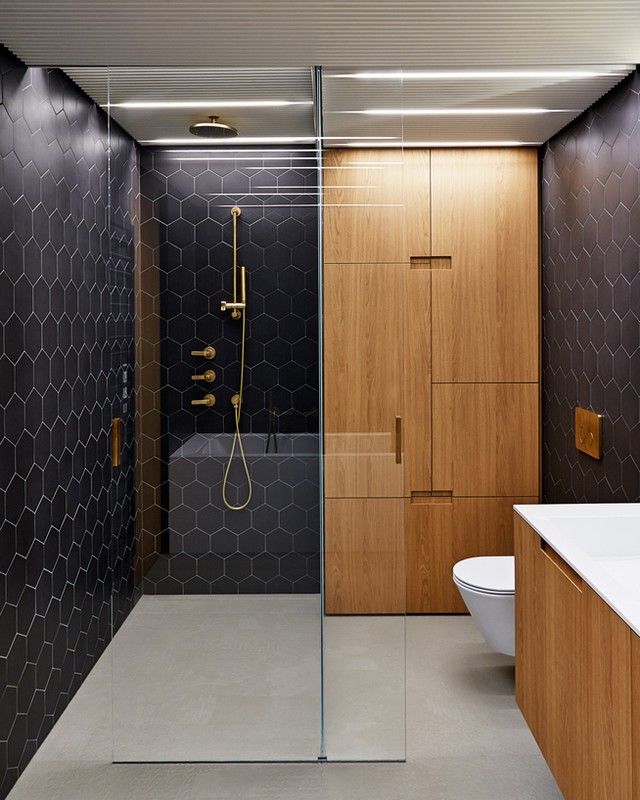 Honeycomb Tiled Bathroom Honeycomb Tiled Bathroom