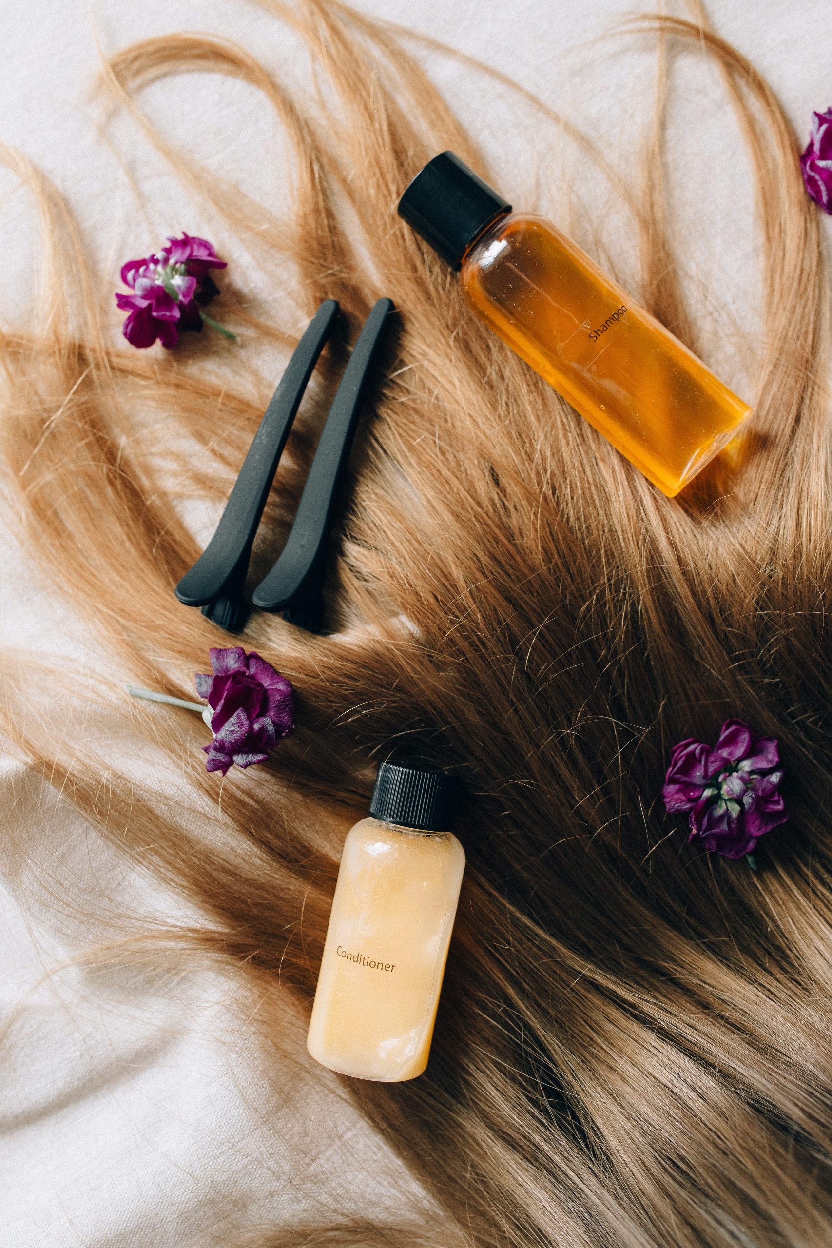 Top 10 Dry Shampoos for All Types of Hair Top 10 Dry Shampoos for All Types of Hair