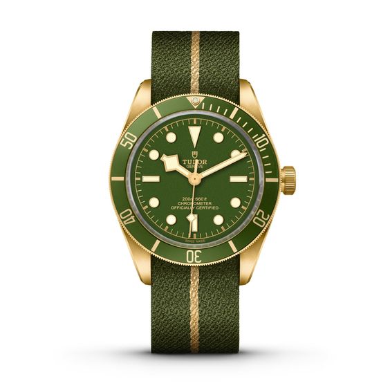 Top 28 Dive Watches for Divers and Non-Divers — photo 20 Top 28 Dive Watches for Divers and Non-Divers — photo 20