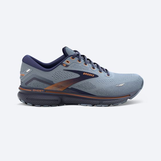Top 10 Long-Distance Running Shoes for Men — photo 26 Top 10 Long-Distance Running Shoes for Men — photo 26