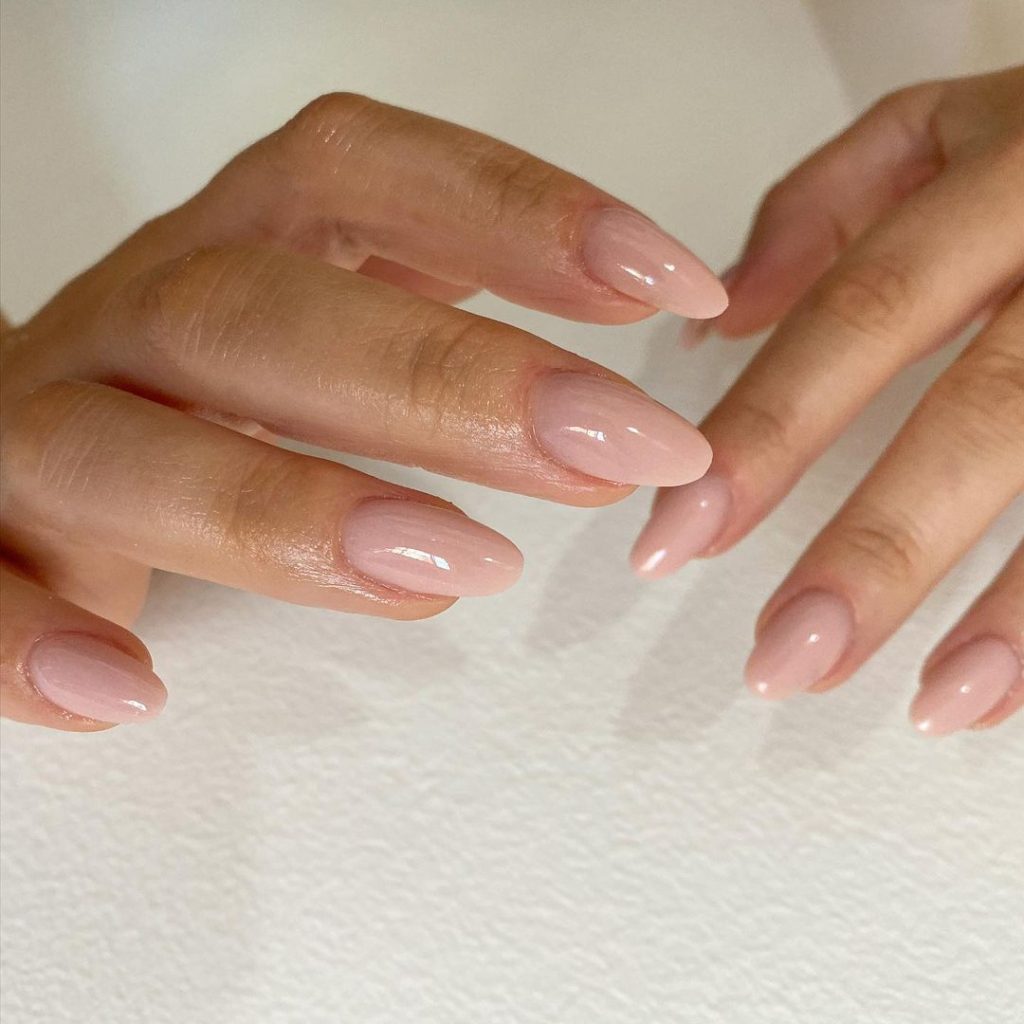 Simple nail inspo Simple nail inspo