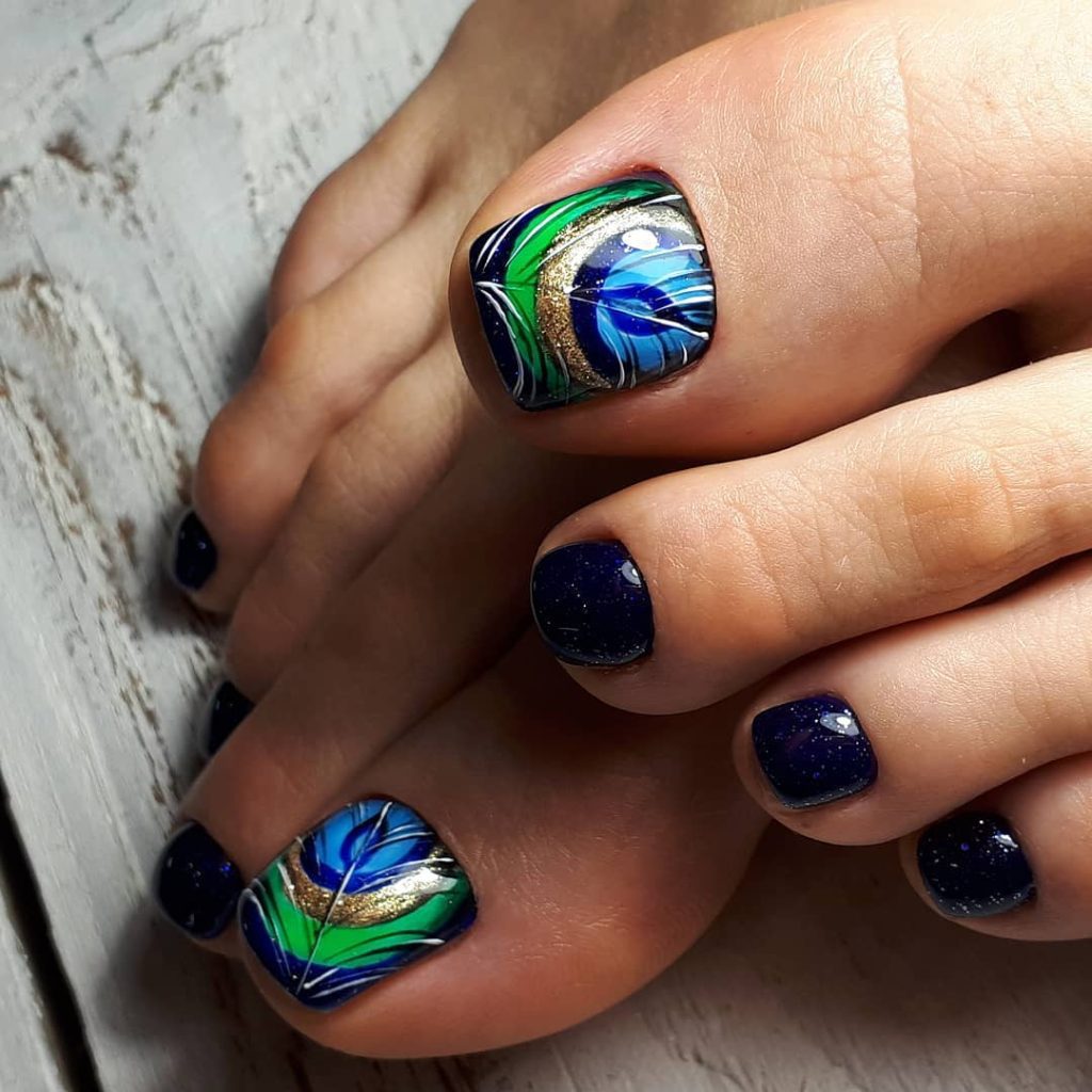 25 Pretty & Stylish Pedicure Designs for Summer — photo 22 25 Pretty & Stylish Pedicure Designs for Summer — photo 22