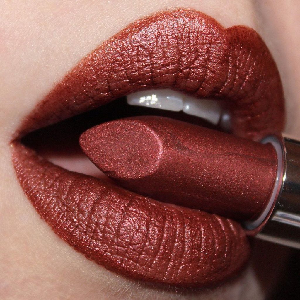 Bronze Colored Lips