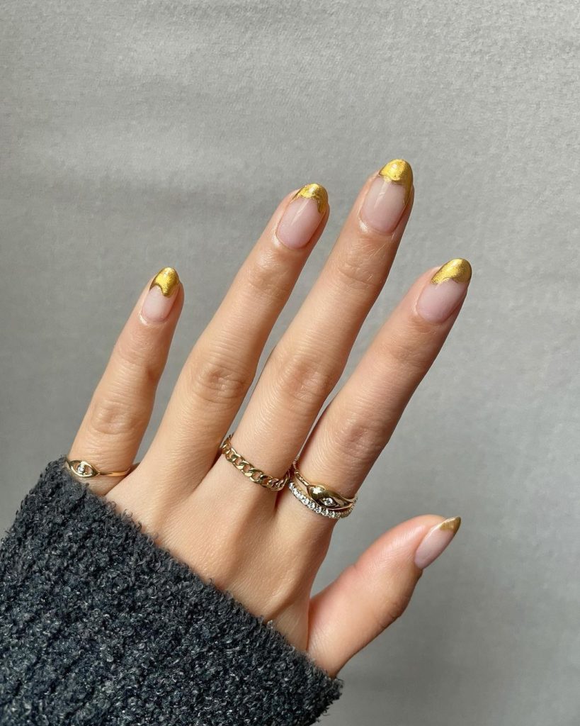 Gold Dripping Wedding Manicure