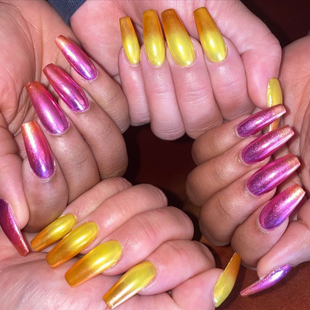 glittery nails