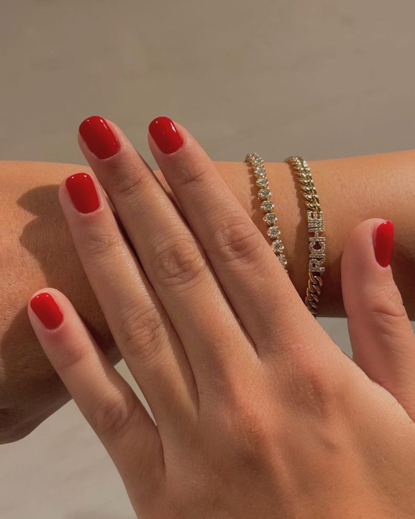 Red Nails