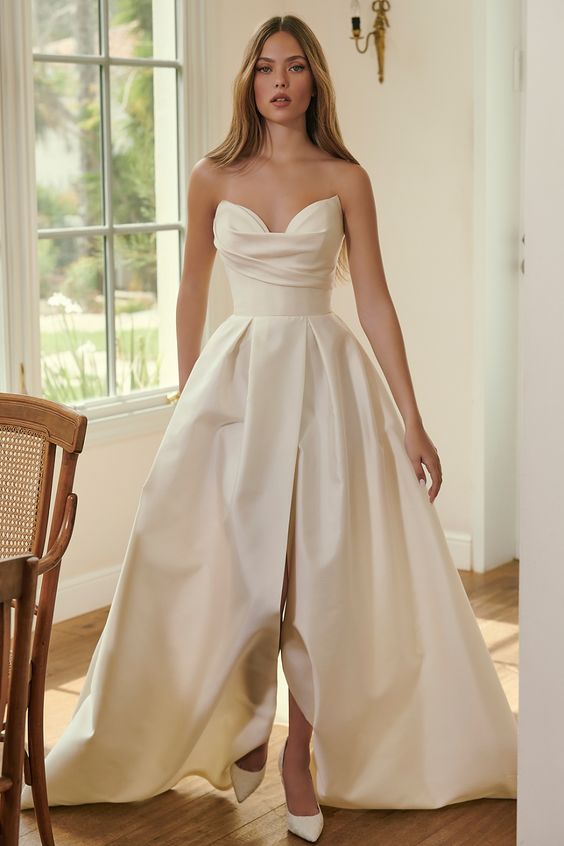  Elegant White Wedding Dresses