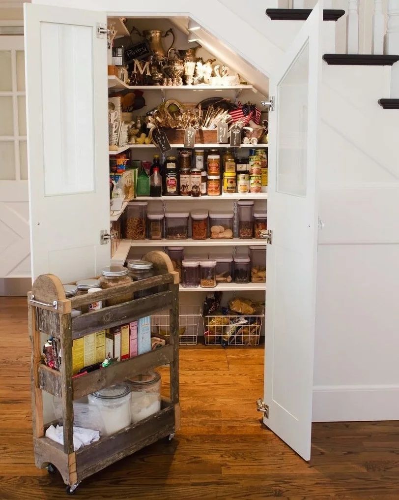 Tiny pantry organization ideas