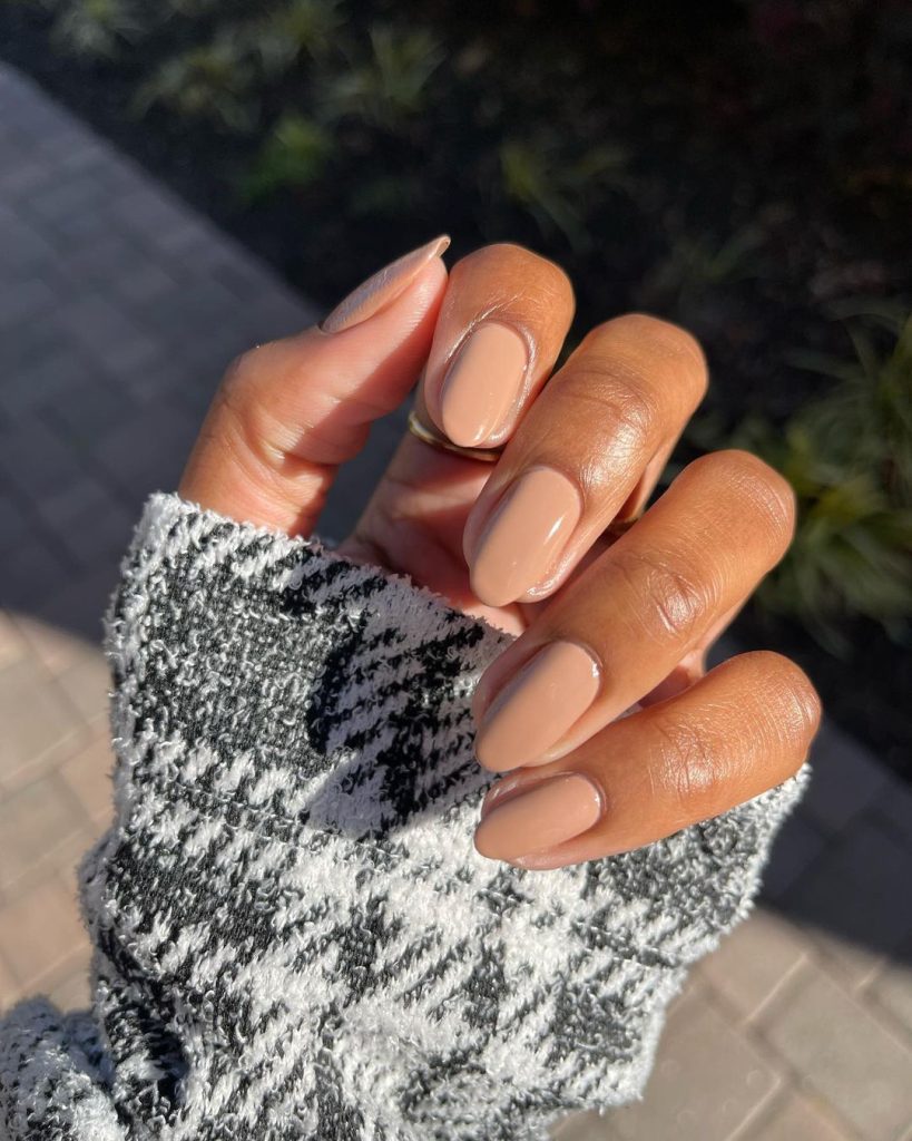 Bright Nudes vs Neutral nails