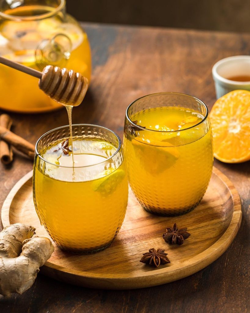 Honey, Lemon and Ginger Drink for Weight Loss