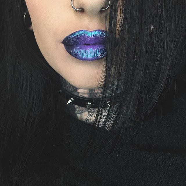 Diamond Crushers Lipstick - Purple Ombre Lipstick