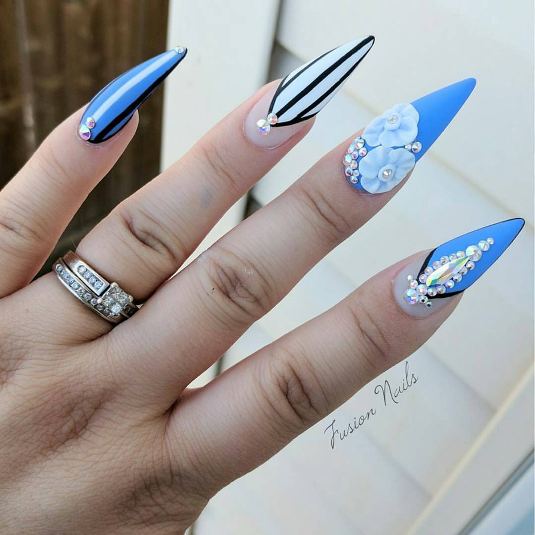23 Beautiful Nail Art Designs and French Manicure in Acrylic – Gazzed