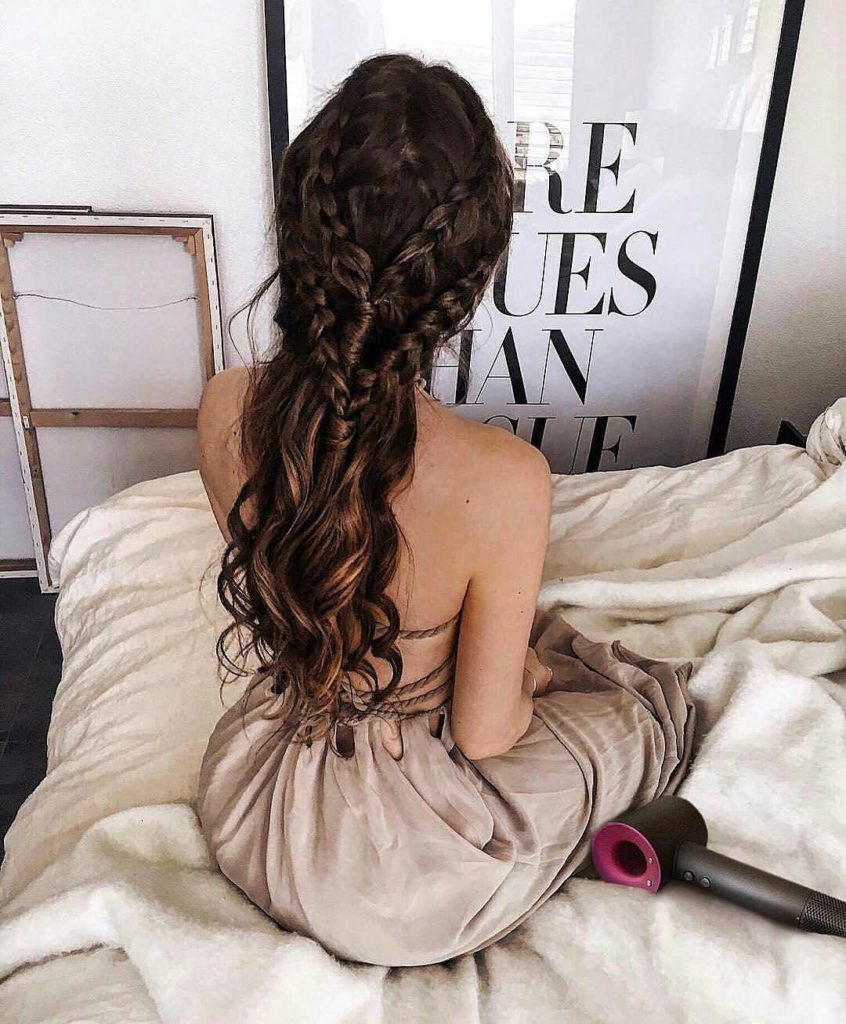 Braids long wavy hairstyle black brown