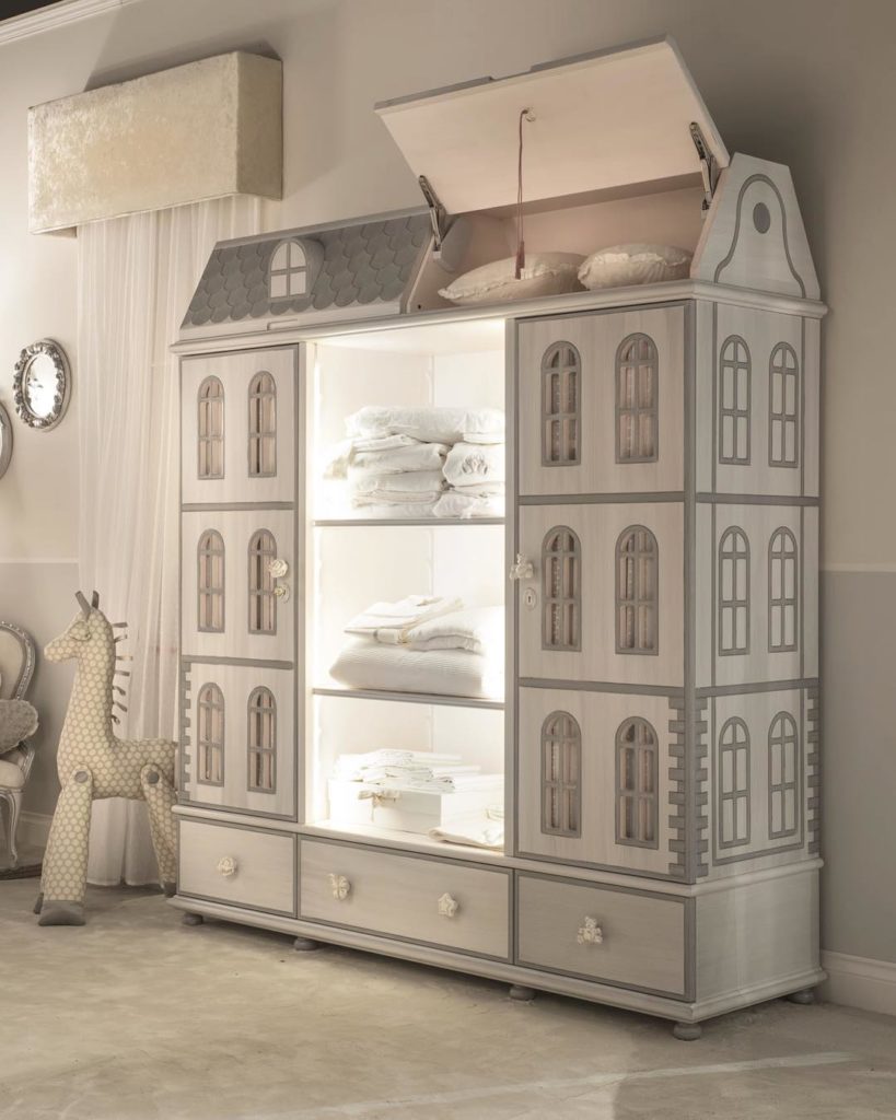 Doll house nursery decor @petittresor