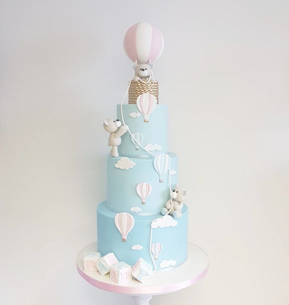 Hot air balloon baby shower cake