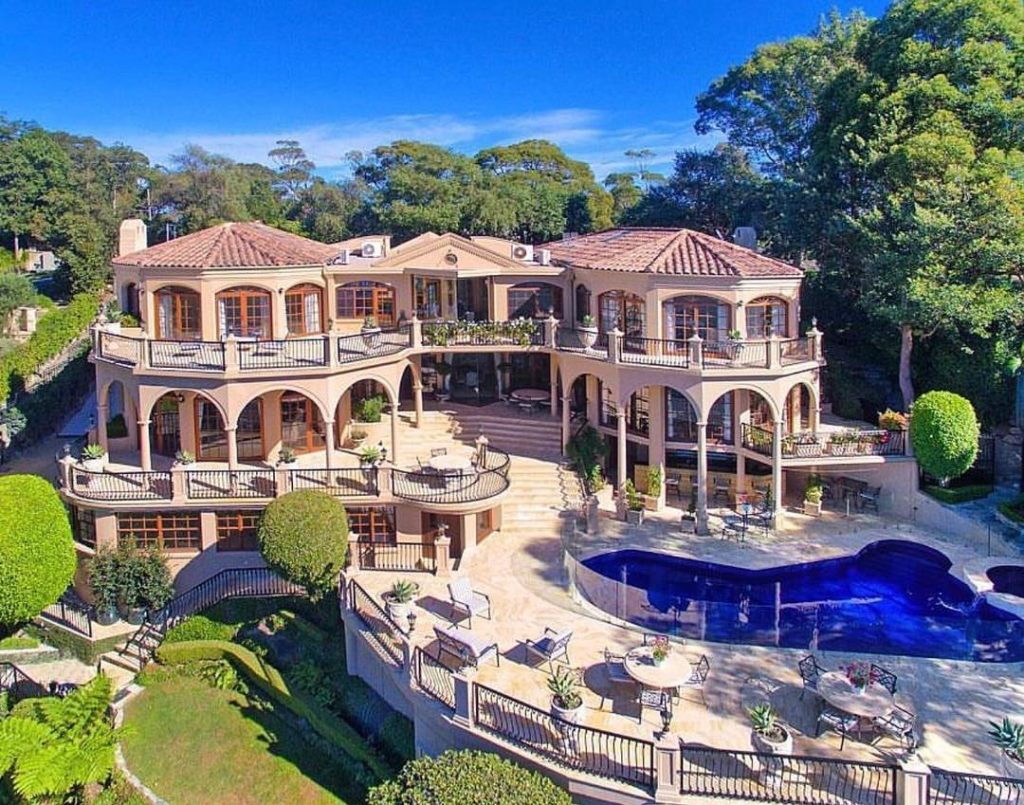 Mansion of the day