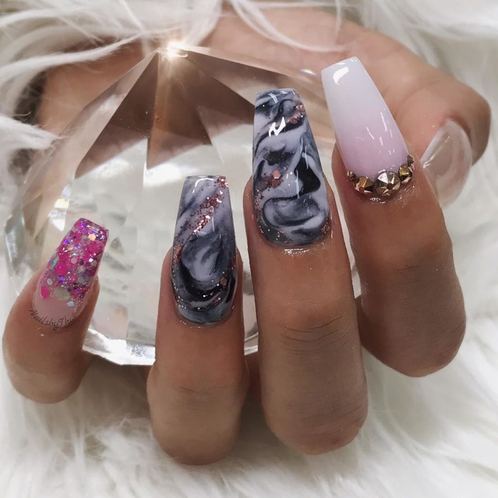 Elegant Marble nail art with glitters