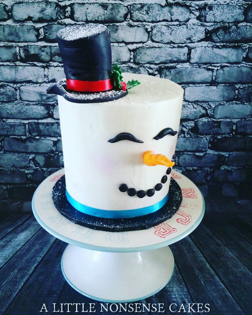 Snowman christmas cakes