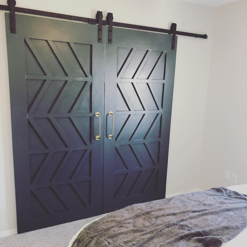 Bedroom internal barn doors