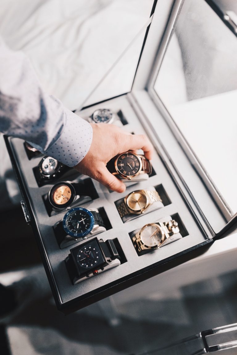 Hottest watches - Photo by Mister Mister via Pexels