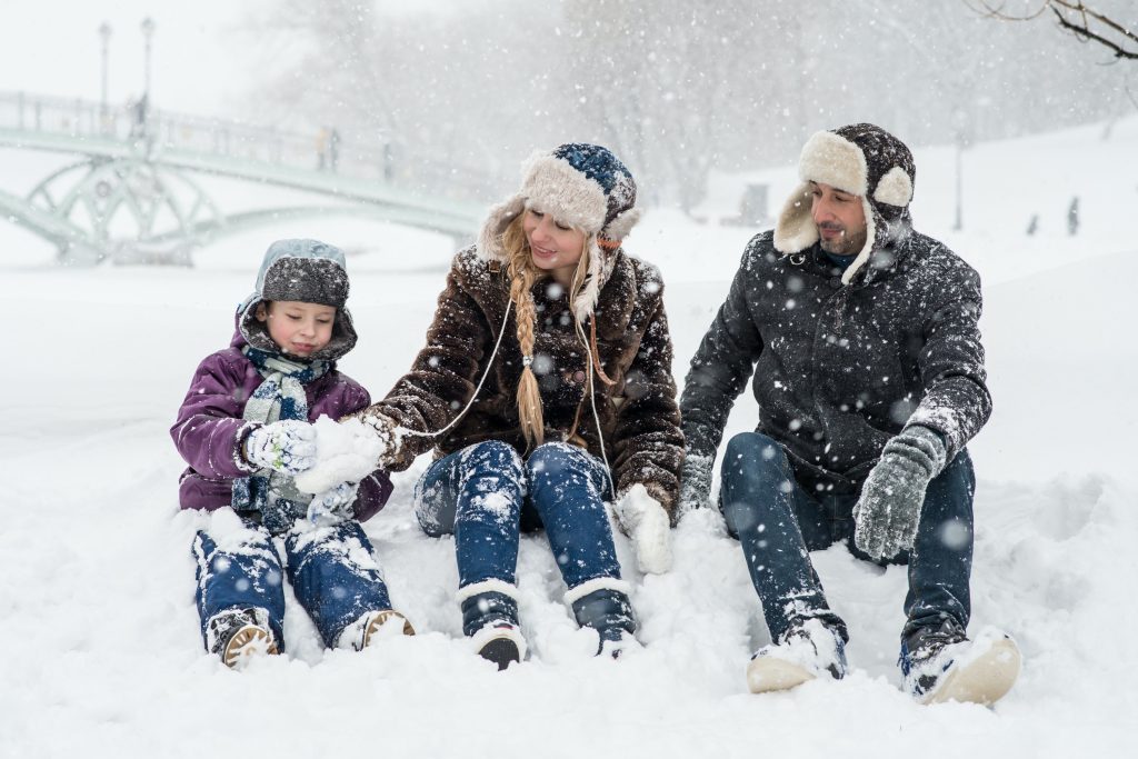 Family on vacation- Credit: Photo by Victoria Akvarel via Pexels